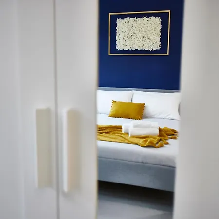 Likehome San - 1 Rooms-4 Persone-ferrara *