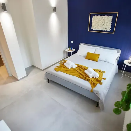 Apartment Likehome San - 1 Rooms-4 Persone-ferrara